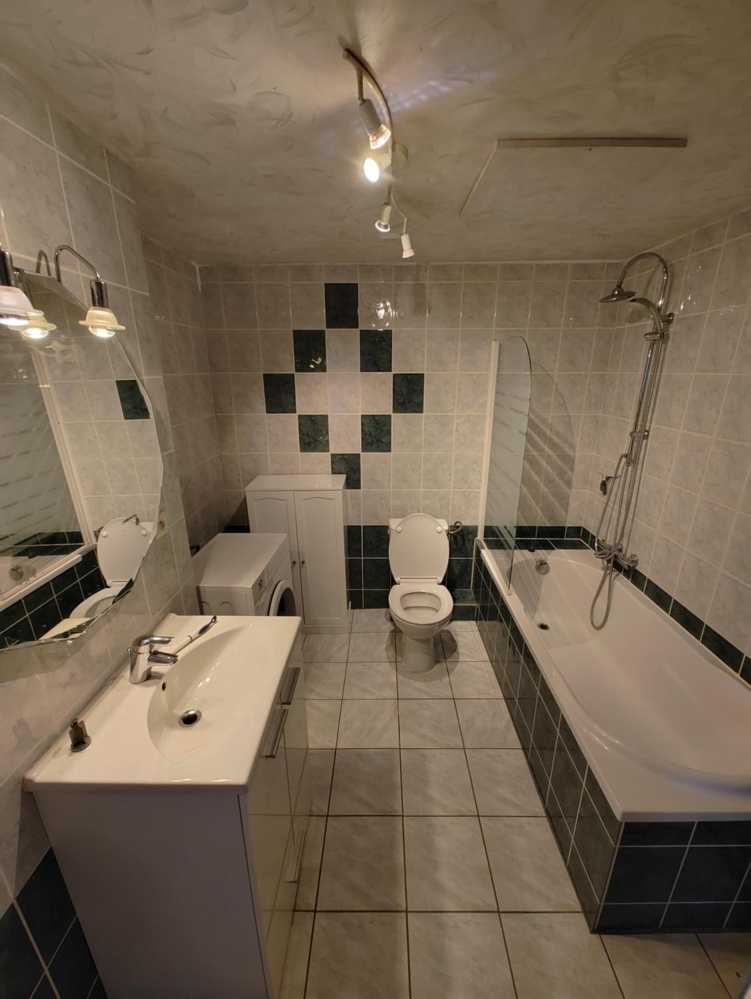 Cosy Triplex 3 Chambres Pont-de-l'Arche Екстер'єр фото