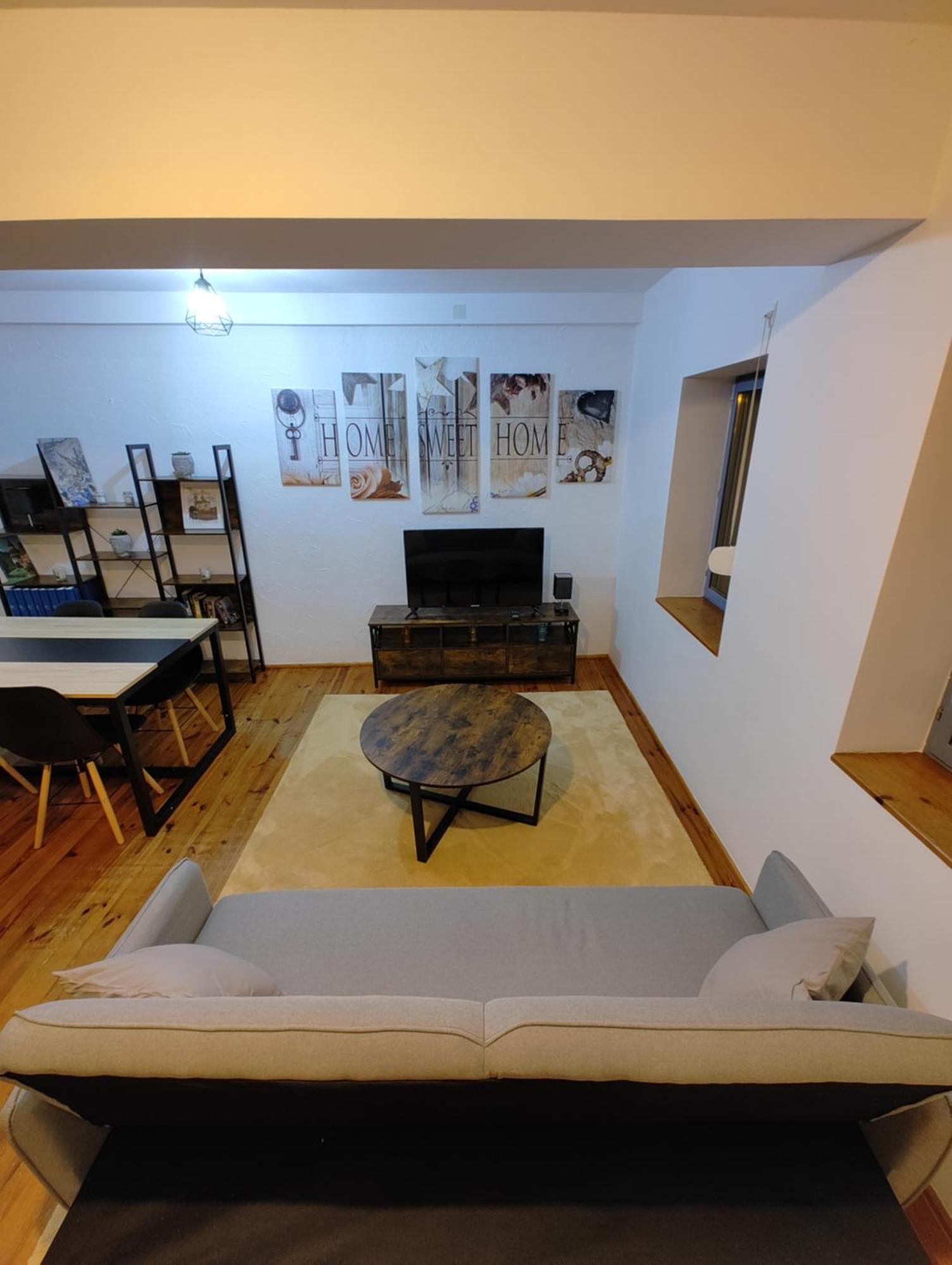 Cosy Triplex 3 Chambres Pont-de-l'Arche Екстер'єр фото